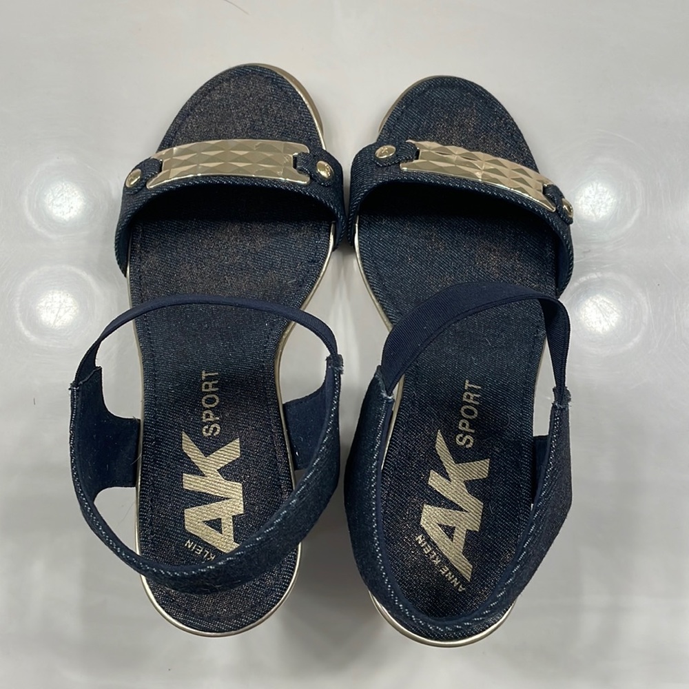 AK Anne Klein Sport Women's Pelonia Fabric, Denim-Gold, 8.5 M US - Picture 2 of 3